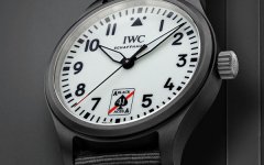 万国镜面撞击会怎么样